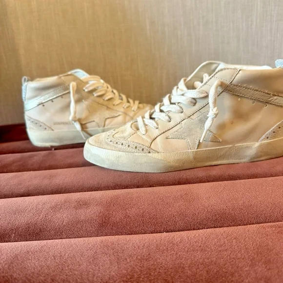 Golden Goose Cream High-Top Sneakers with Star - Picture 10 of 11